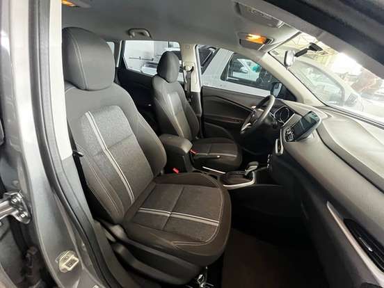 CHEVROLET-TRACKER-2024