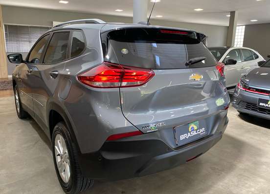 CHEVROLET-TRACKER-2021