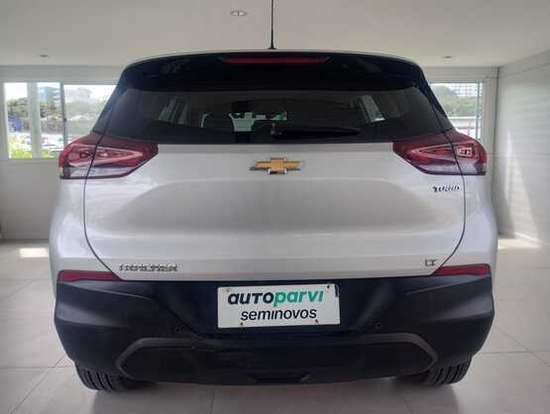 CHEVROLET-TRACKER-2022