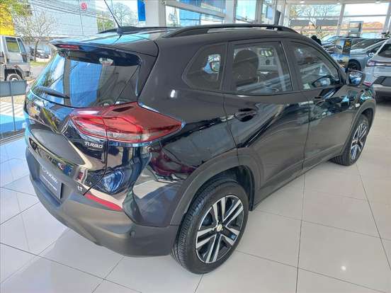 CHEVROLET-TRACKER-2023