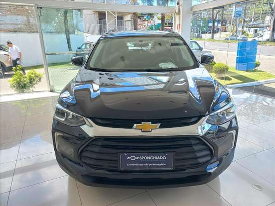CHEVROLET-TRACKER-2023