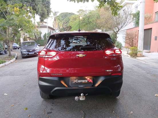 CHEVROLET-TRACKER-2024