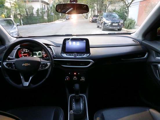 CHEVROLET-TRACKER-2024