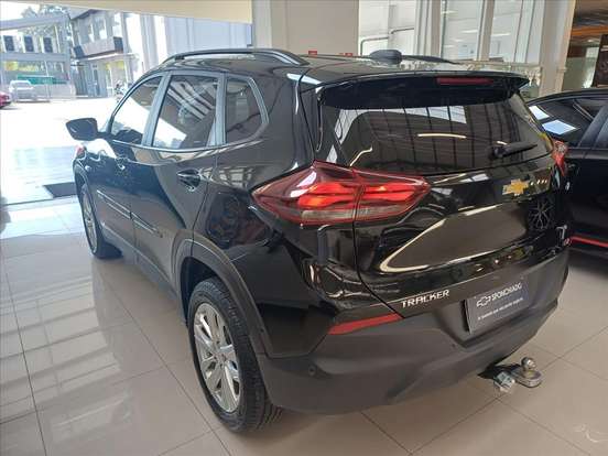 CHEVROLET-TRACKER-2024