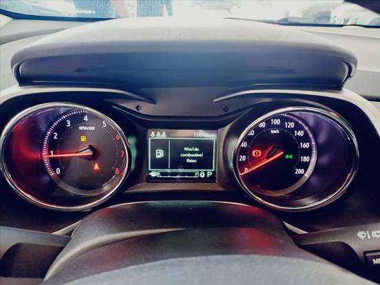 CHEVROLET-TRACKER-2024