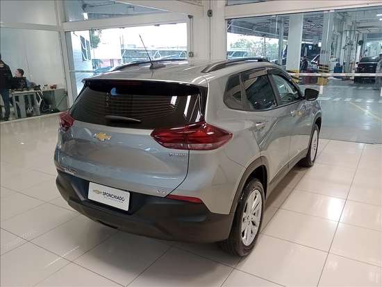 CHEVROLET-TRACKER-2024