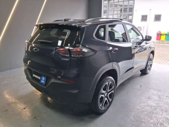 CHEVROLET-TRACKER-2025