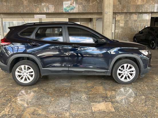 CHEVROLET-TRACKER-2021
