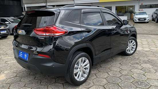 CHEVROLET-TRACKER-2021