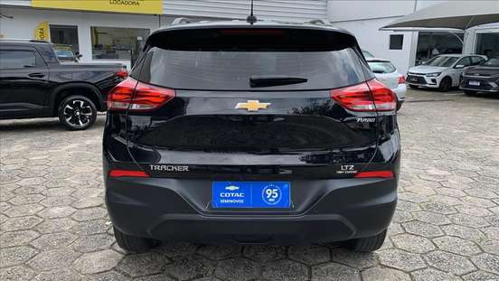 CHEVROLET-TRACKER-2021