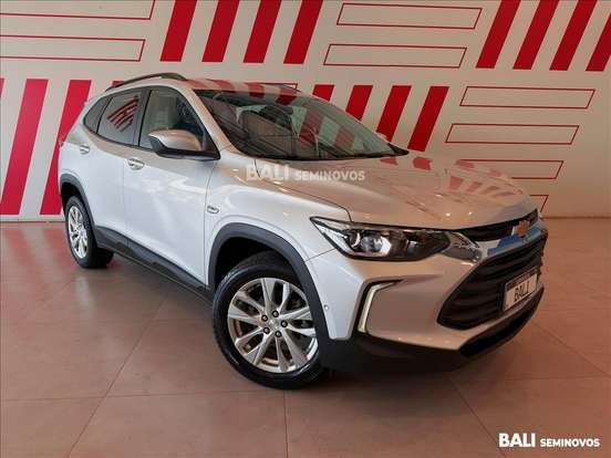 CHEVROLET-TRACKER-2022