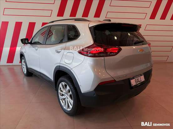 CHEVROLET-TRACKER-2022