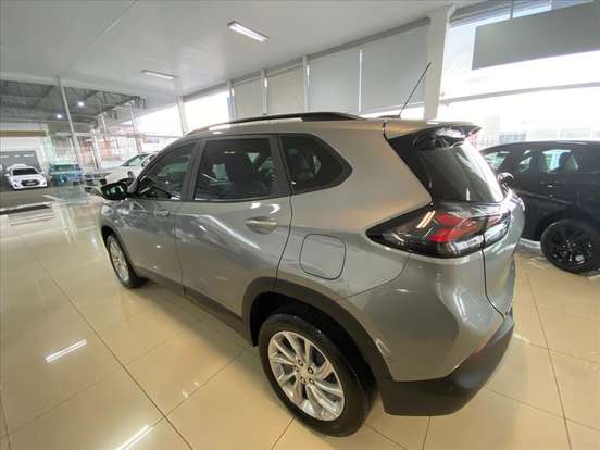 CHEVROLET-TRACKER-2025