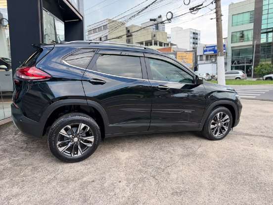 CHEVROLET-TRACKER-2021