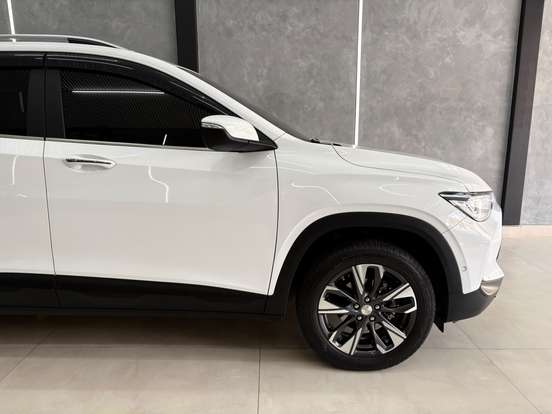 CHEVROLET-TRACKER-2022