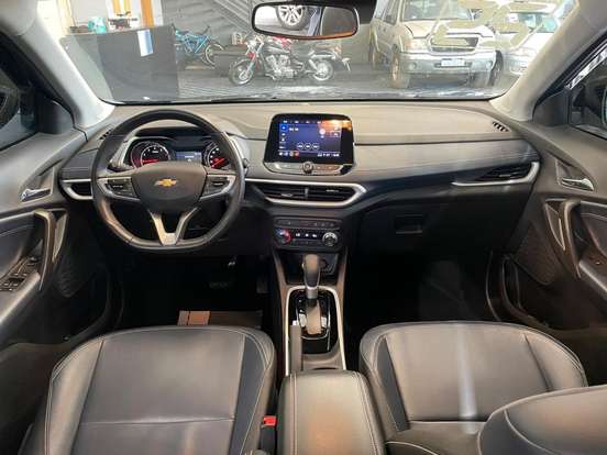 CHEVROLET-TRACKER-2024