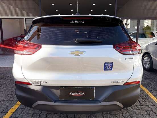 CHEVROLET-TRACKER-2022