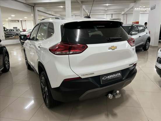 CHEVROLET-TRACKER-2023