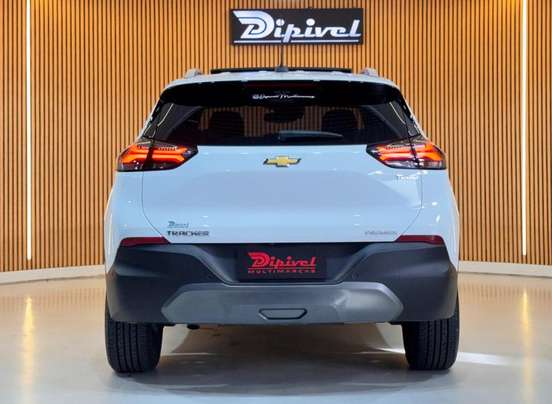 CHEVROLET-TRACKER-2025