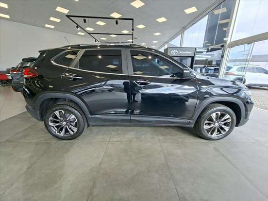 CHEVROLET-TRACKER-2024