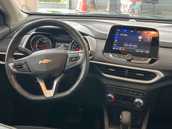 CHEVROLET-TRACKER-2023