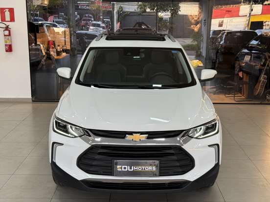 CHEVROLET-TRACKER-2024