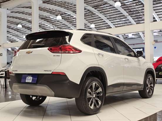 CHEVROLET-TRACKER-2022