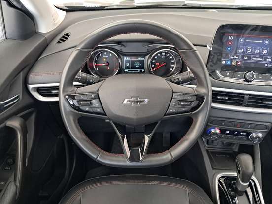 CHEVROLET-TRACKER-2024