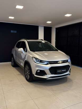 CHEVROLET-TRACKER-2017