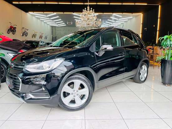 CHEVROLET-TRACKER-2018