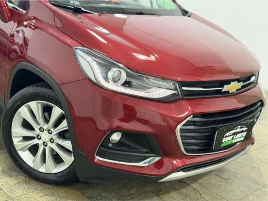 CHEVROLET-TRACKER-2019