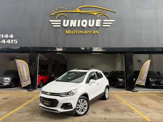 CHEVROLET-TRACKER-2018