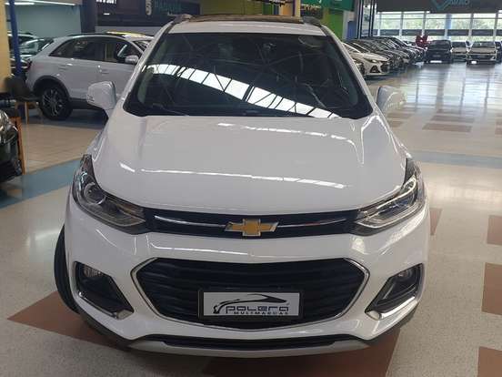 CHEVROLET-TRACKER-2018