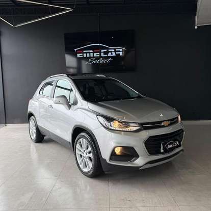 CHEVROLET-TRACKER-2017