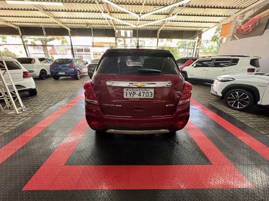 CHEVROLET-TRACKER-2018