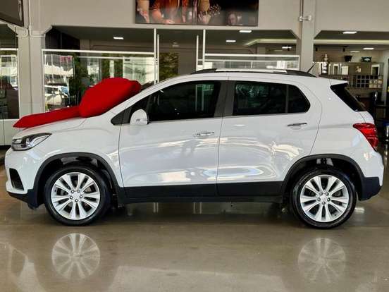 CHEVROLET-TRACKER-2018