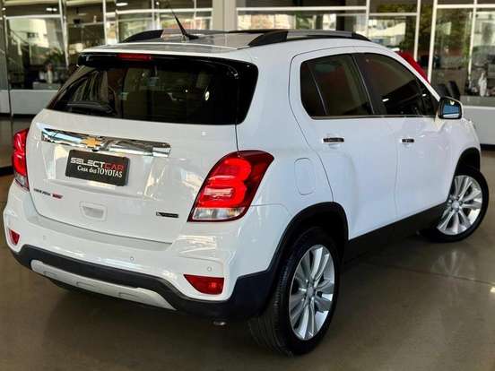 CHEVROLET-TRACKER-2018