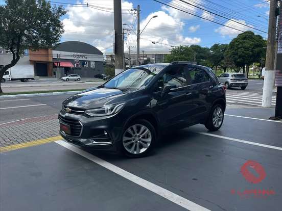 CHEVROLET-TRACKER-2017