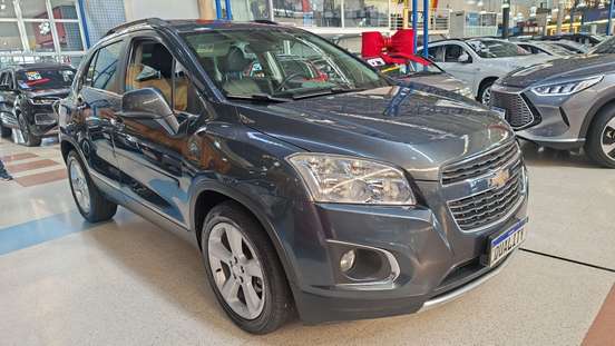 CHEVROLET-TRACKER-2015