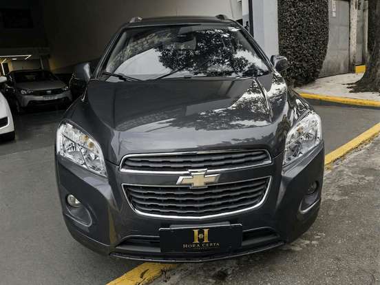CHEVROLET-TRACKER-2013