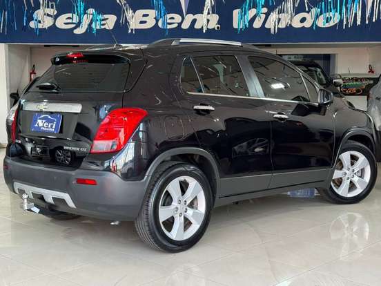 CHEVROLET-TRACKER-2014