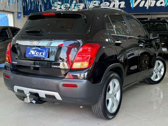 CHEVROLET-TRACKER-2014