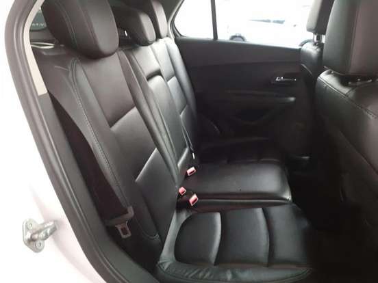 CHEVROLET-TRACKER-2015
