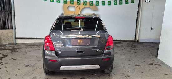 CHEVROLET-TRACKER-2014