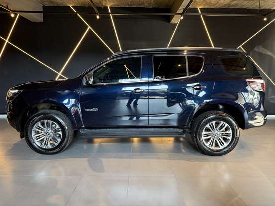 CHEVROLET-TRAILBLAZER-2.8 16V TURBO DIESEL HIGH COUNTRY 7L 4X4 AUTOMÁTICO CHEVROLET-TRAILBLAZER-2024