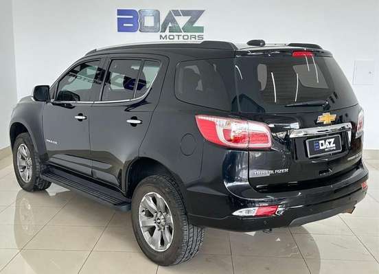 CHEVROLET-TRAILBLAZER-2024