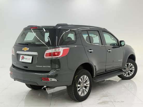 CHEVROLET-TRAILBLAZER-2019