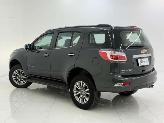 CHEVROLET-TRAILBLAZER-2019