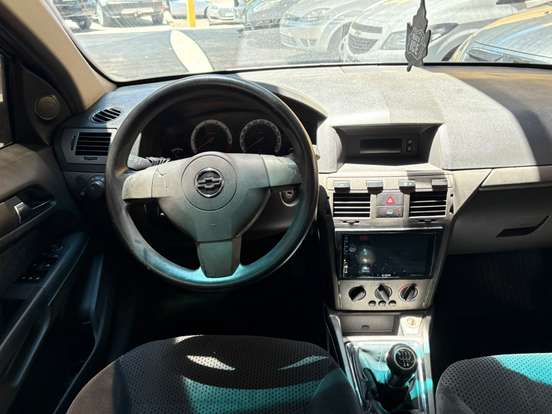 CHEVROLET-VECTRA-2.0 MPFI GT HATCH 8V FLEX 4P MANUAL CHEVROLET-VECTRA-2010