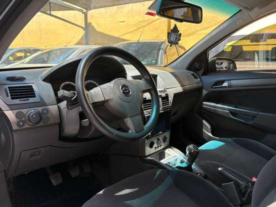 CHEVROLET-VECTRA-2.0 MPFI GT HATCH 8V FLEX 4P MANUAL CHEVROLET-VECTRA-2010